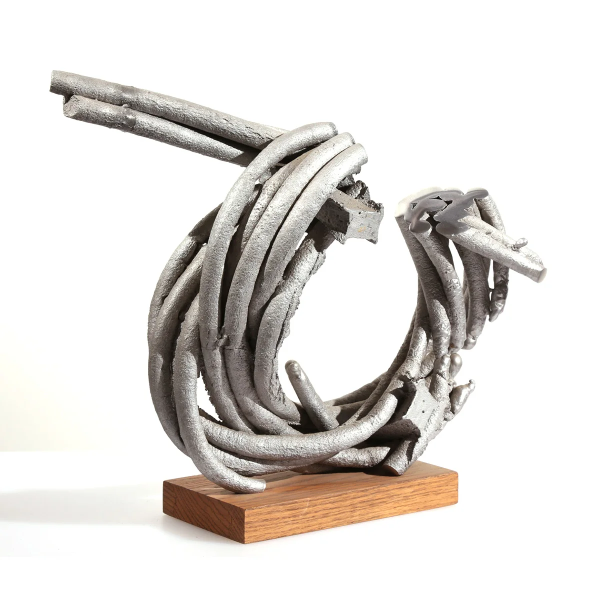 Untitled- Knot- Pure- Knots- Sand-casted- sculpture- by -Mel -Hantz
