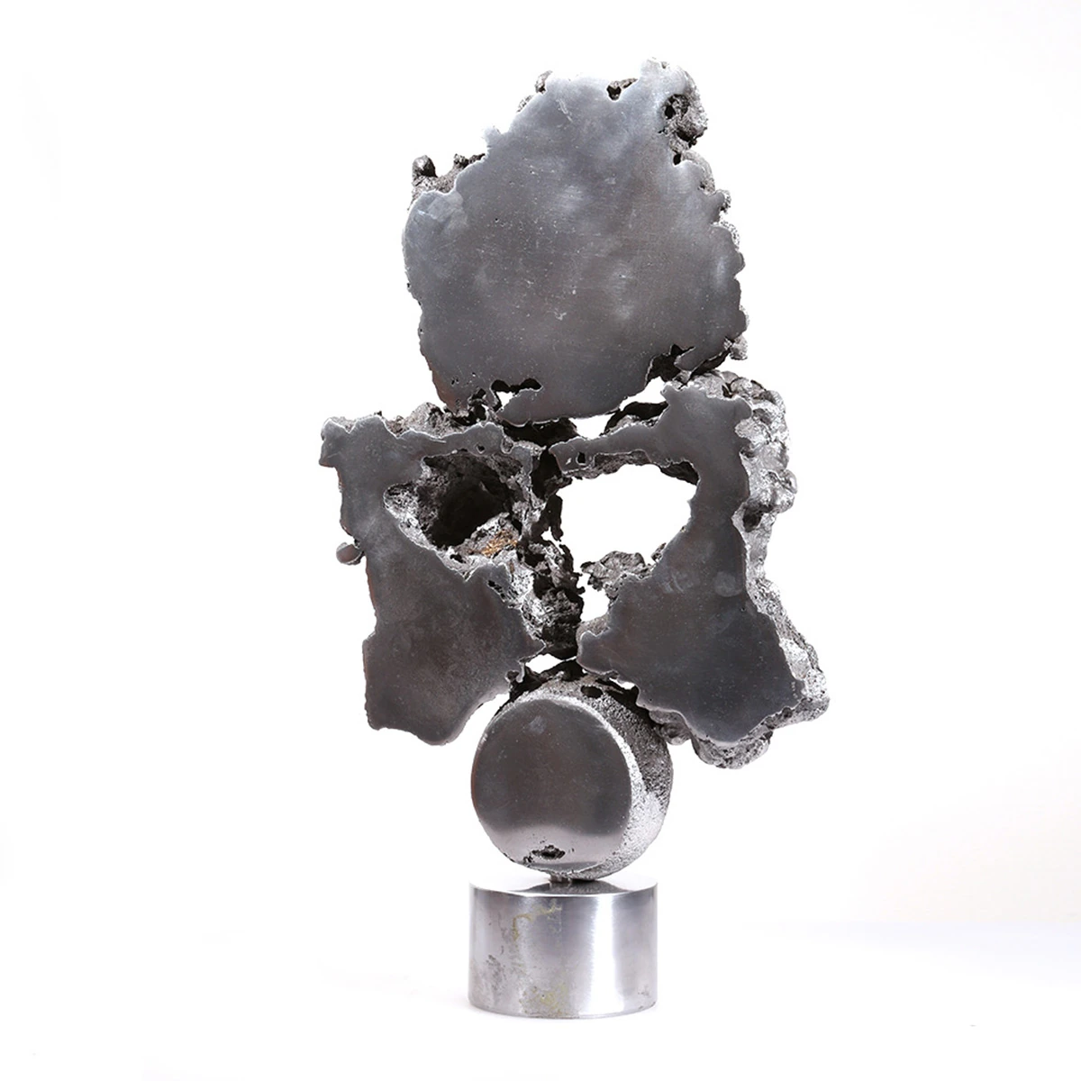 Balanced Mirror | aluminum | 14 x 22 x 3 inches- Knot- Mirrors- Sand-casted -aluminum -sculpture -by- Me-l Hantz